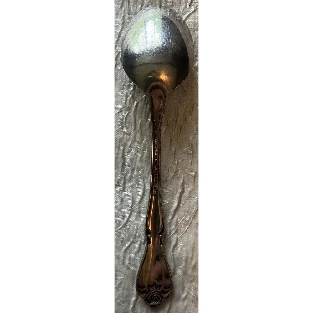 1881 Rogers Oneida Baroque Rose Stainless Teaspoon 6 Inch Silverware Spoon